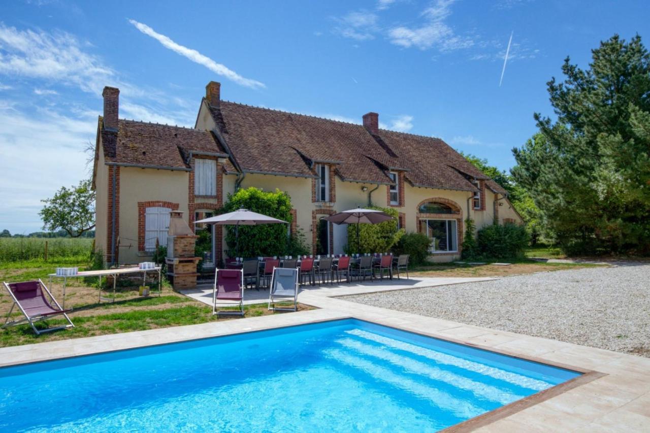 Crazy Villa Le Petit Belair 18 - Heated Pool - Foot - 2H Paris - 30P Aubigny-sur-Nère 외부 사진