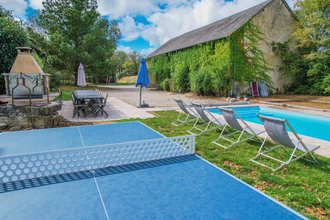 Crazy Villa Le Petit Belair 18 - Heated Pool - Foot - 2H Paris - 30P Aubigny-sur-Nère 외부 사진