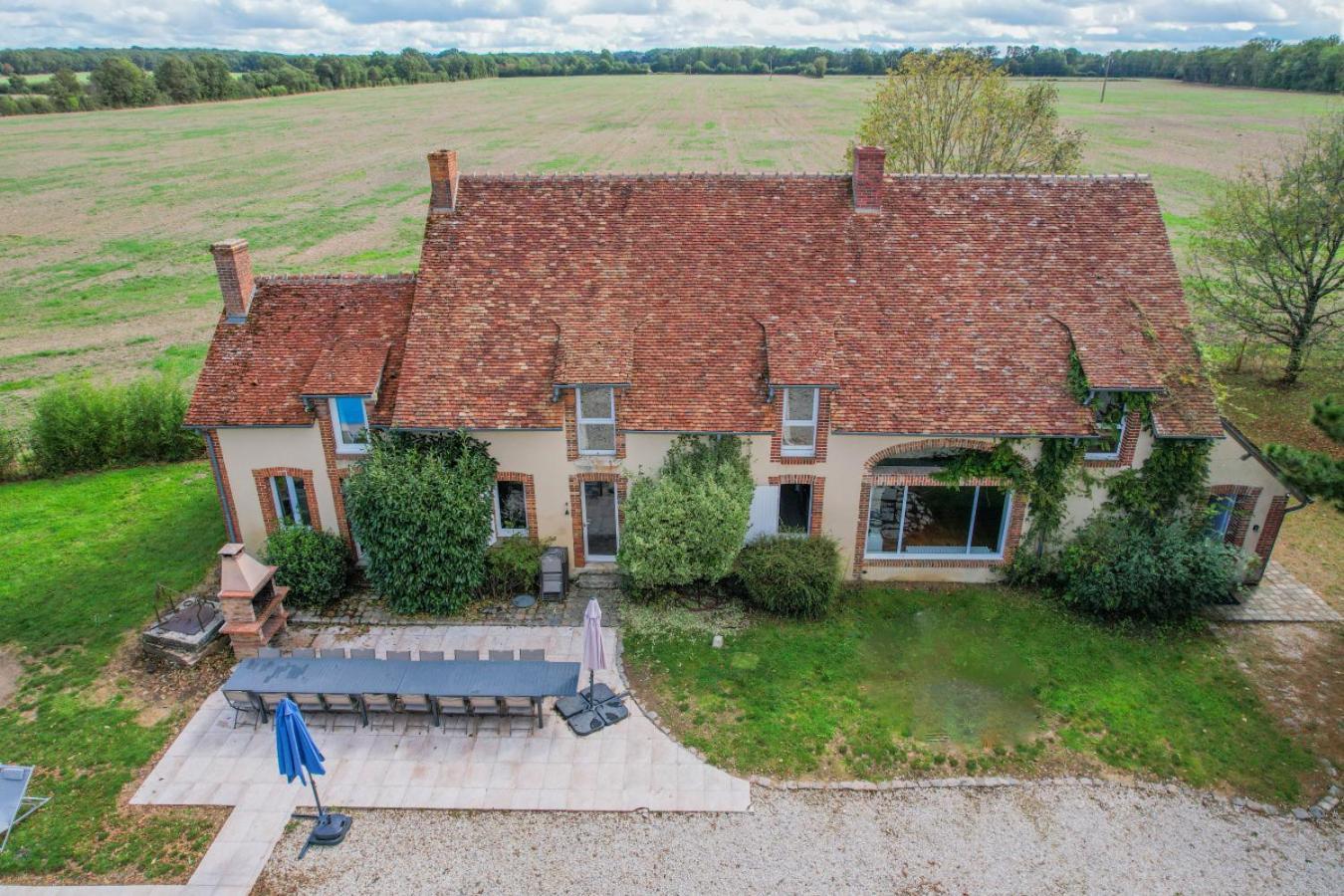 Crazy Villa Le Petit Belair 18 - Heated Pool - Foot - 2H Paris - 30P Aubigny-sur-Nère 외부 사진